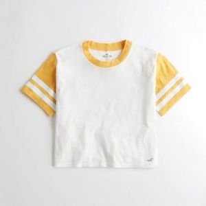 Hollister t-shirt